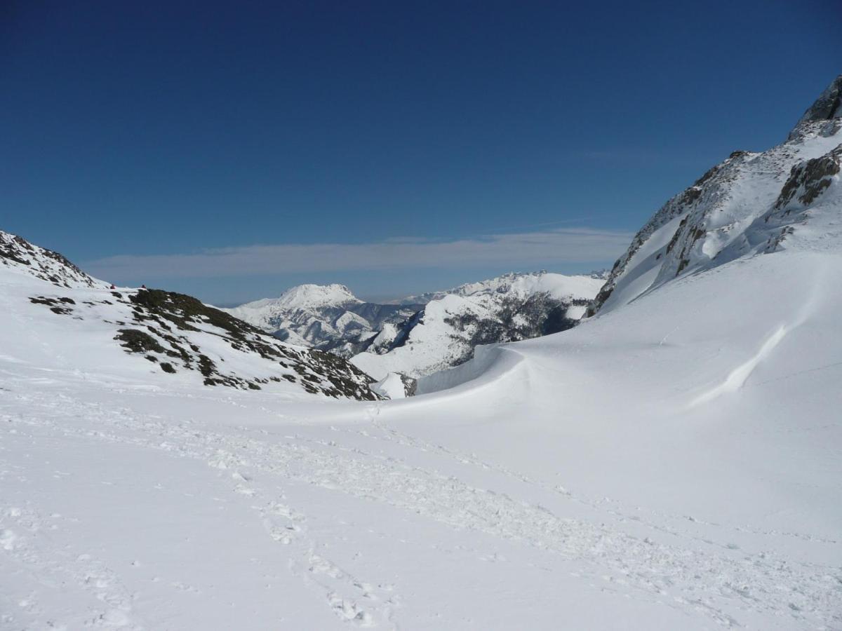 Felechosa Ski & Senderismo 外观 照片
